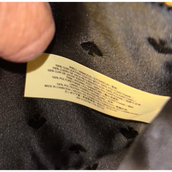 Kate Spade black leather wristlet excellent w - Picture 9 of 9